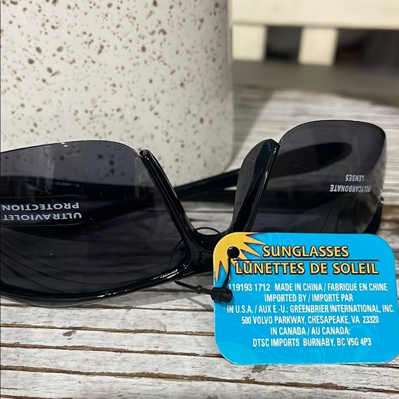 Other - Black Sunglasses